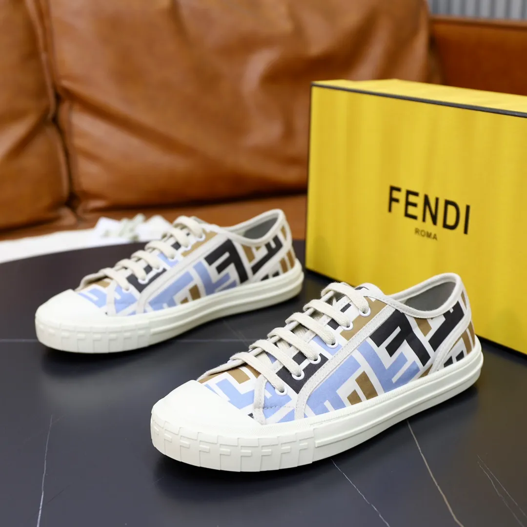 Factory price: 480 original order (couple model) Brand: FENDI Fendi 🙅‍♂️🙅‍♂️🙅‍♂️ Size: Female 35–40, Male 39-44 (45 can be customized) Grade: Official website genuine Material: Imported original LoGO fabric upper Original comfortable lining TPU wear-resistant lightweight outsole Style category: Loafers New trendy shoes Color: actual picture color